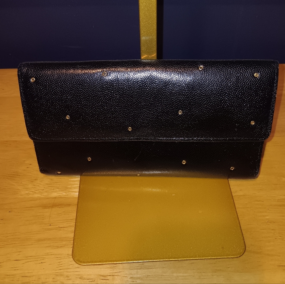 Albert Nipon Vintage Leather Wallet